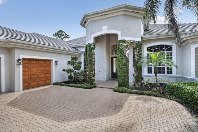 851 FOREST GLEN Lane, Wellington, FL 33414