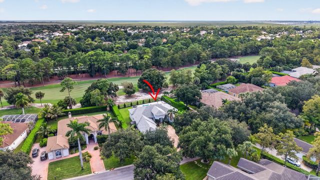 851 FOREST GLEN Lane, Wellington, FL 33414