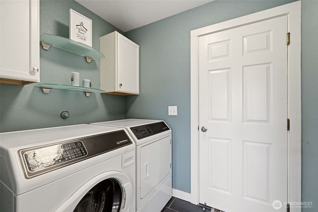 21315 40th Avenue E, Spanaway, WA 98387