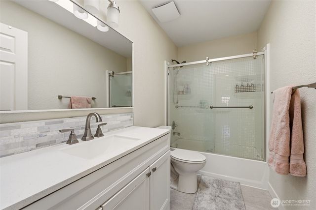 21315 40th Avenue E, Spanaway, WA 98387