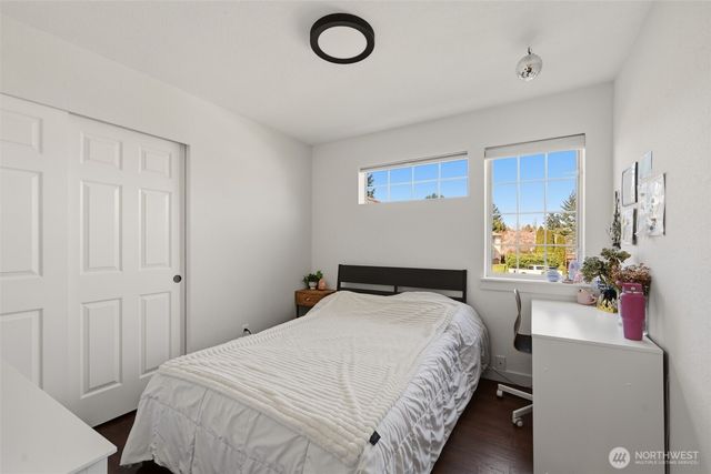 21315 40th Avenue E, Spanaway, WA 98387