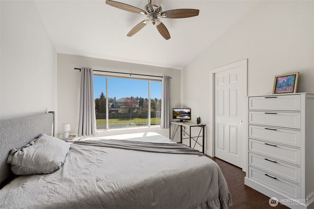 21315 40th Avenue E, Spanaway, WA 98387