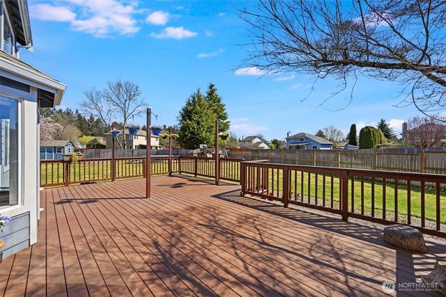 21315 40th Avenue E, Spanaway, WA 98387