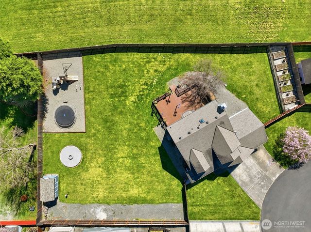 21315 40th Avenue E, Spanaway, WA 98387