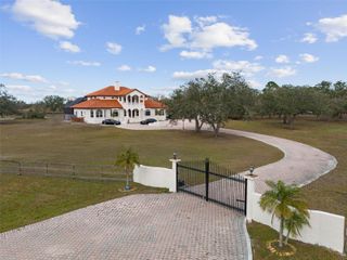 1450 BERN CREEK LOOP, Sarasota, FL 34240