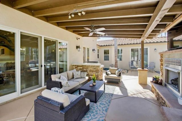 232 Calle Florecita, Escondido, CA 92029