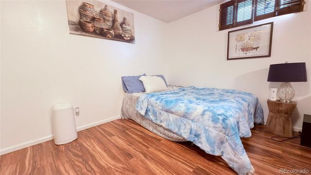 1915 S Oakland Way, Aurora, CO 80014