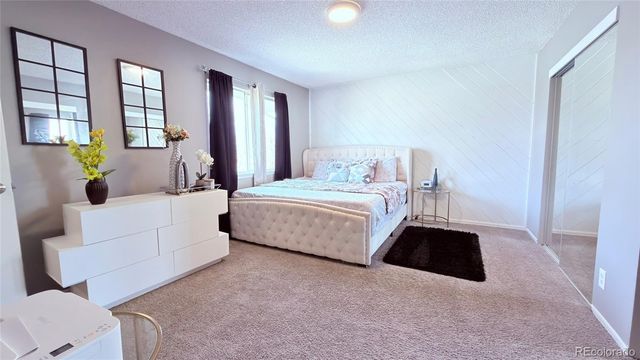 1915 S Oakland Way, Aurora, CO 80014