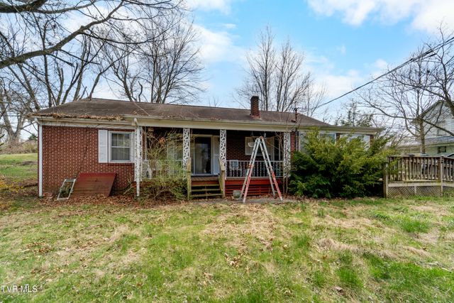 510 West Glade Street, Glade Spring, VA 24340