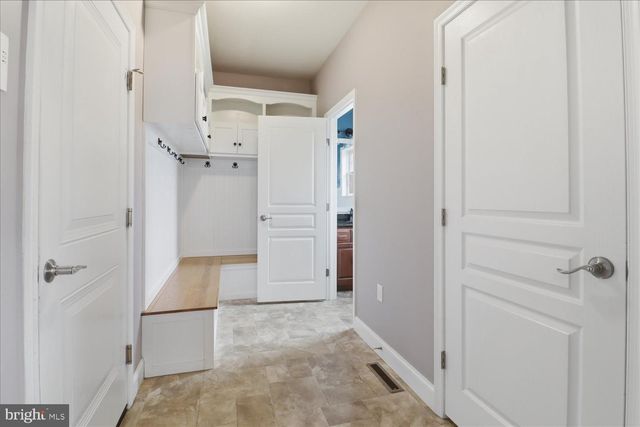 141 BELL RD, Palmyra, PA 17078