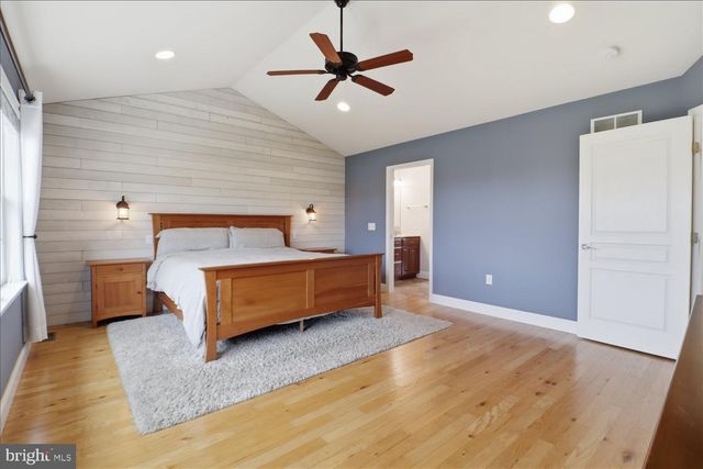 141 BELL RD, Palmyra, PA 17078