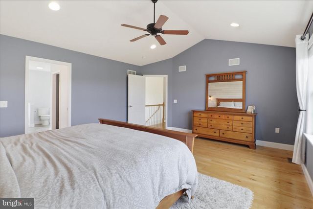 141 BELL RD, Palmyra, PA 17078