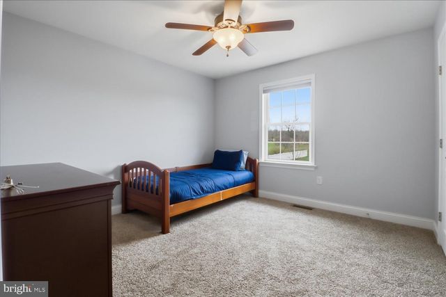 141 BELL RD, Palmyra, PA 17078