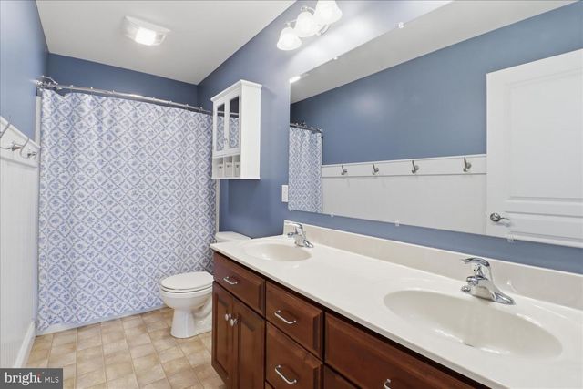 141 BELL RD, Palmyra, PA 17078