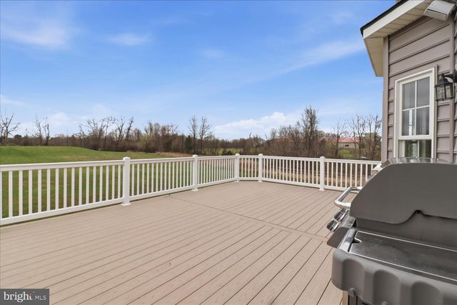 141 BELL RD, Palmyra, PA 17078