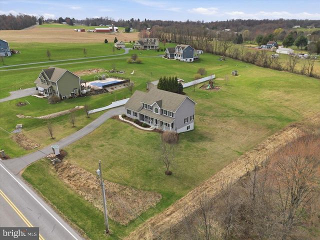 141 BELL RD, Palmyra, PA 17078