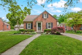 9924 Arden Street, Livonia, MI 48150