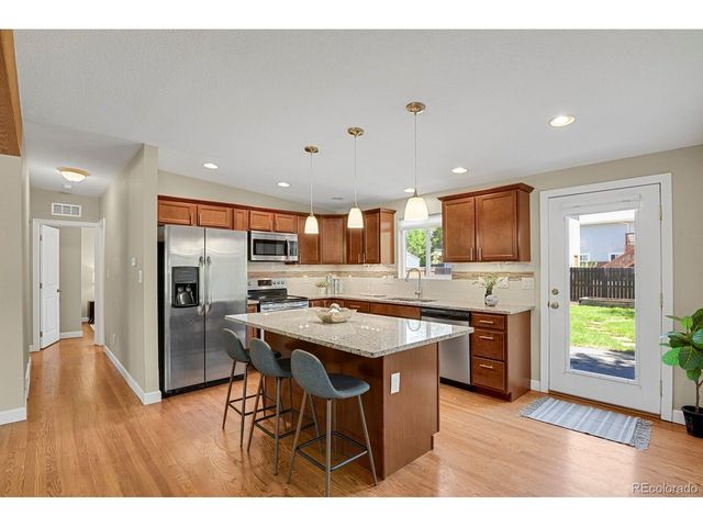 6040 Estes Ct, Arvada, CO 80004