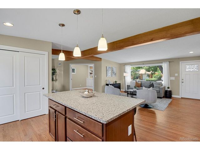 6040 Estes Ct, Arvada, CO 80004