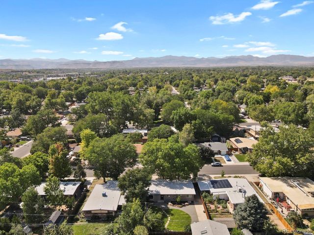 6040 Estes Ct, Arvada, CO 80004