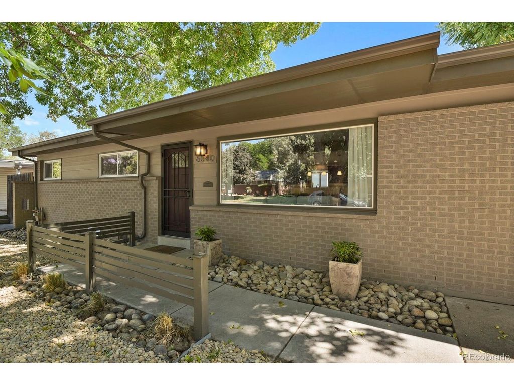 6040 Estes Ct, Arvada, CO 80004
