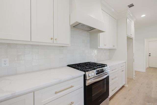 3871 Spencer Crossing Dr, Benton, AR 72019