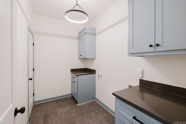 3871 Spencer Crossing Dr, Benton, AR 72019