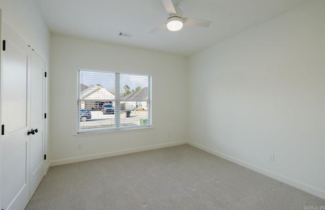 3871 Spencer Crossing Dr, Benton, AR 72019