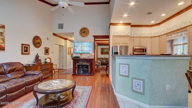 1 Kingston Court, Monroe, NJ 08831