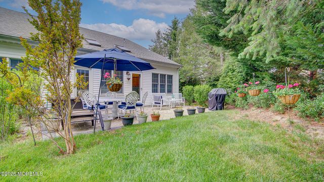 1 Kingston Court, Monroe, NJ 08831