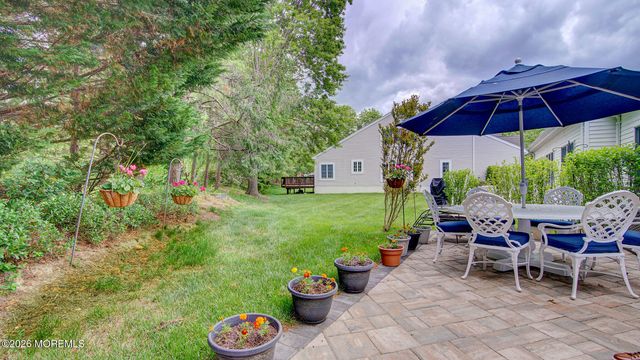 1 Kingston Court, Monroe, NJ 08831