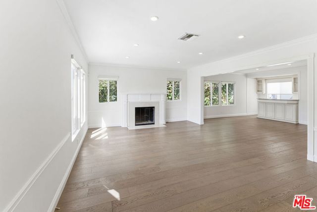 1532 Glendon Avenue, Los Angeles, CA 90024