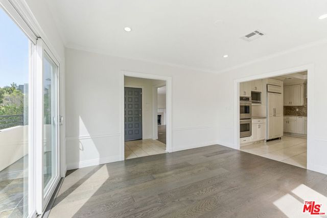 1532 Glendon Avenue, Los Angeles, CA 90024