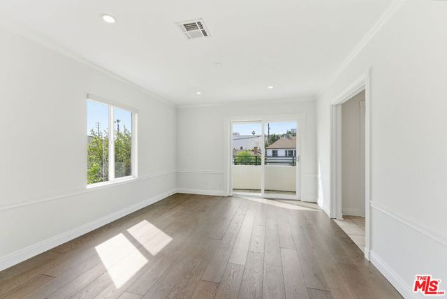 1532 Glendon Avenue, Los Angeles, CA 90024