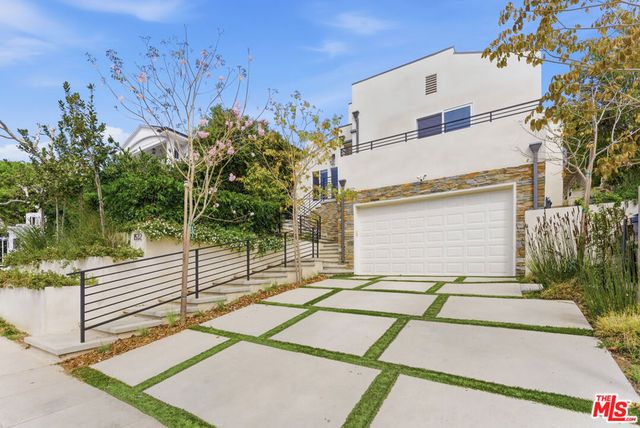 1532 Glendon Avenue, Los Angeles, CA 90024