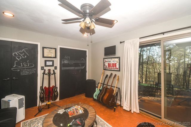 826 Running Water, Kansas, OK 74347