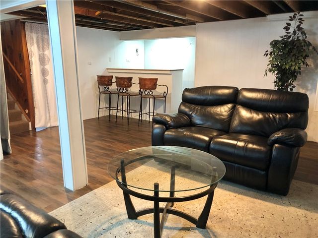 194 Legion Circle, Greece, NY 14616