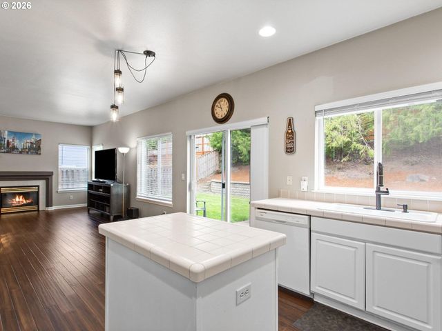 30851 Nw TUREL Dr, North Plains, OR 97133