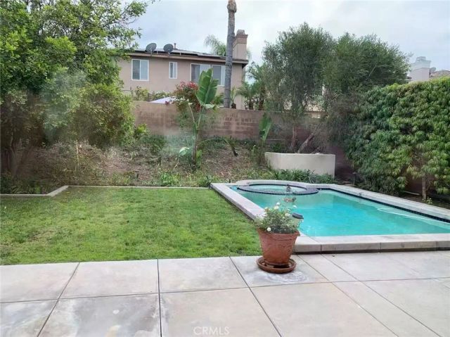 32 Bristlecone, Irvine, CA 92620