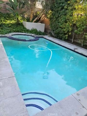 32 Bristlecone, Irvine, CA 92620