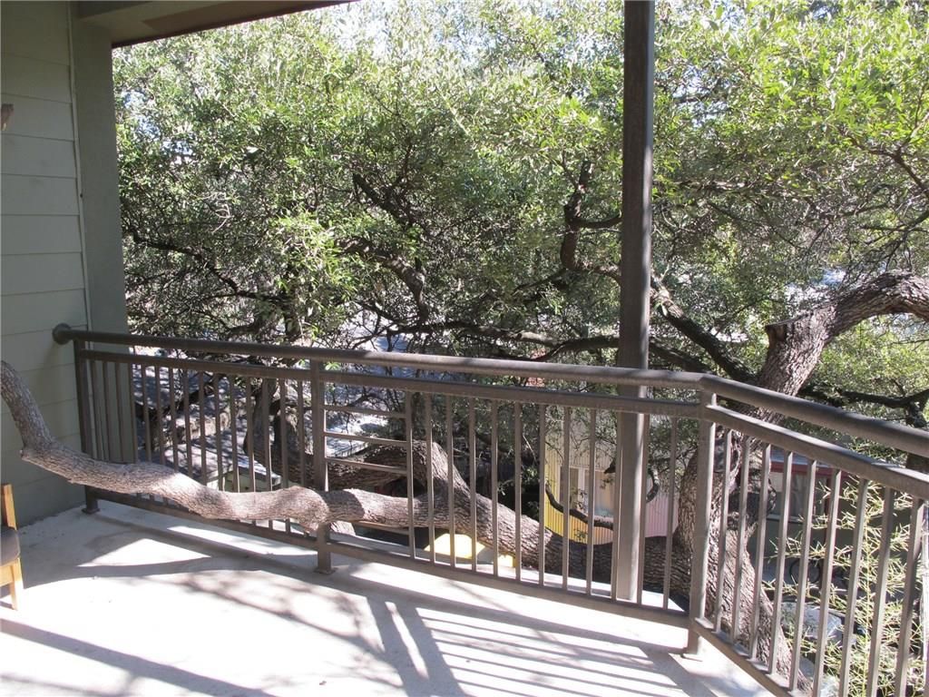 911 Keith LN 10, Austin, TX 78705