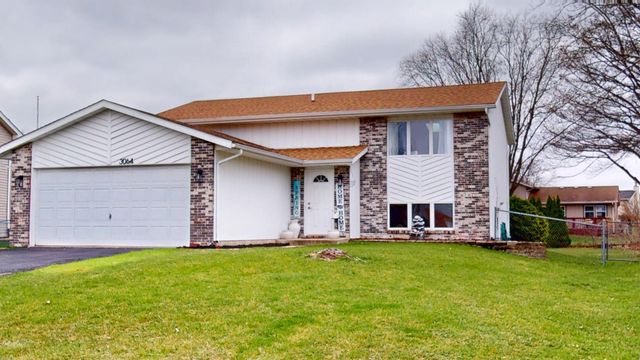 3064 Parkwood Place, Crown Point, IN 46307