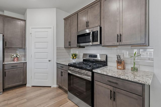 8320 Bristlecone Pine Way, Magnolia, TX 77354