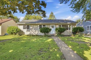 2132 Linden Avenue, Waukegan, IL 60087