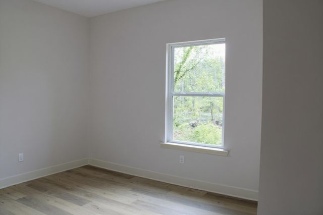 727 Walker Avenue, Rossville, GA 30741