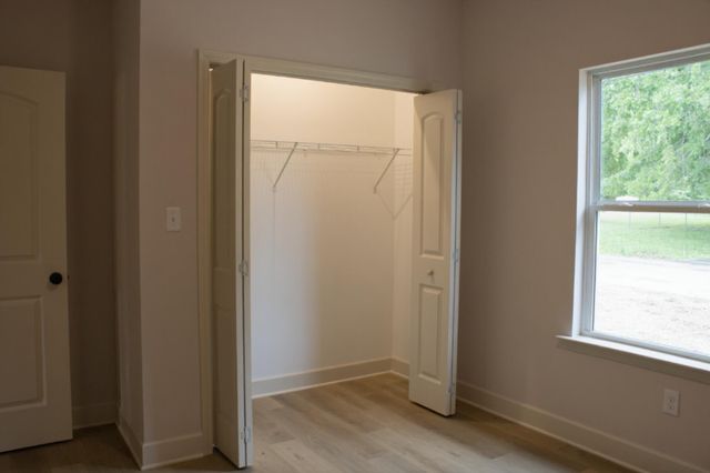 727 Walker Avenue, Rossville, GA 30741
