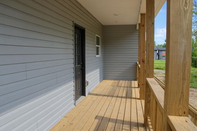 727 Walker Avenue, Rossville, GA 30741