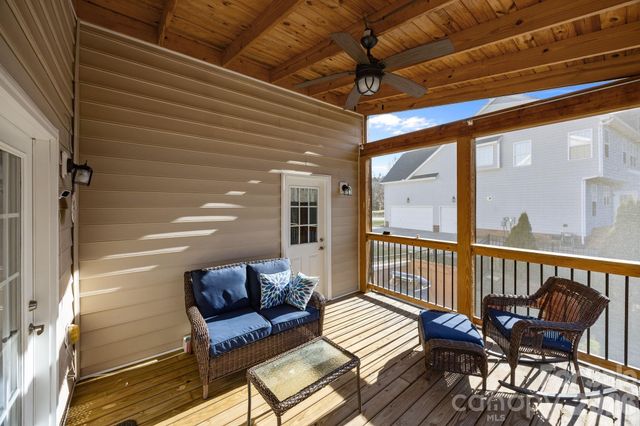 7708 Woodmere Drive, Harrisburg, NC 28075