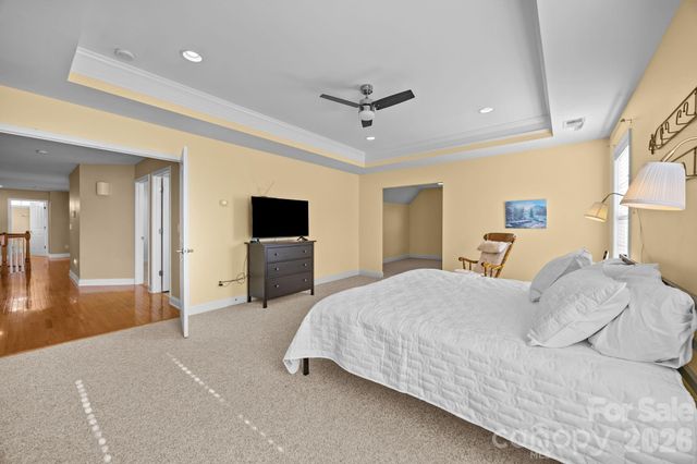 7708 Woodmere Drive, Harrisburg, NC 28075