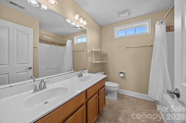 7708 Woodmere Drive, Harrisburg, NC 28075